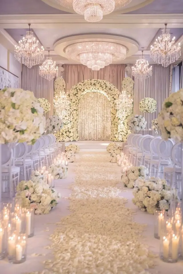 Aisle styling, Signature package, photo 3
